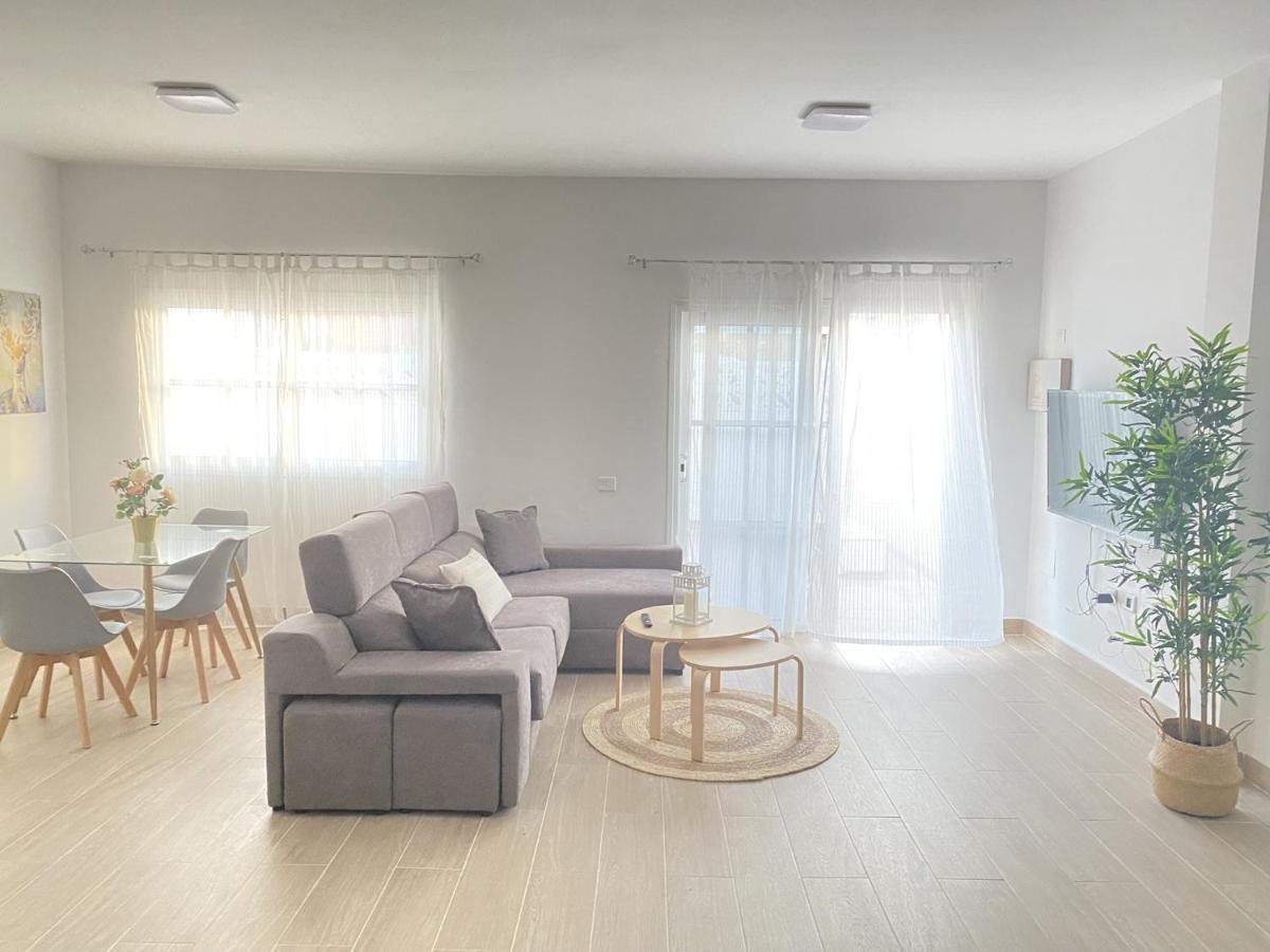 Apartamento Con Piscina Cerca De Playa Del Castillo *